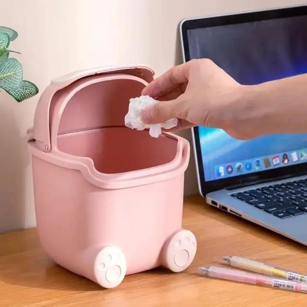Cartoon-Themed Desk Dustbin