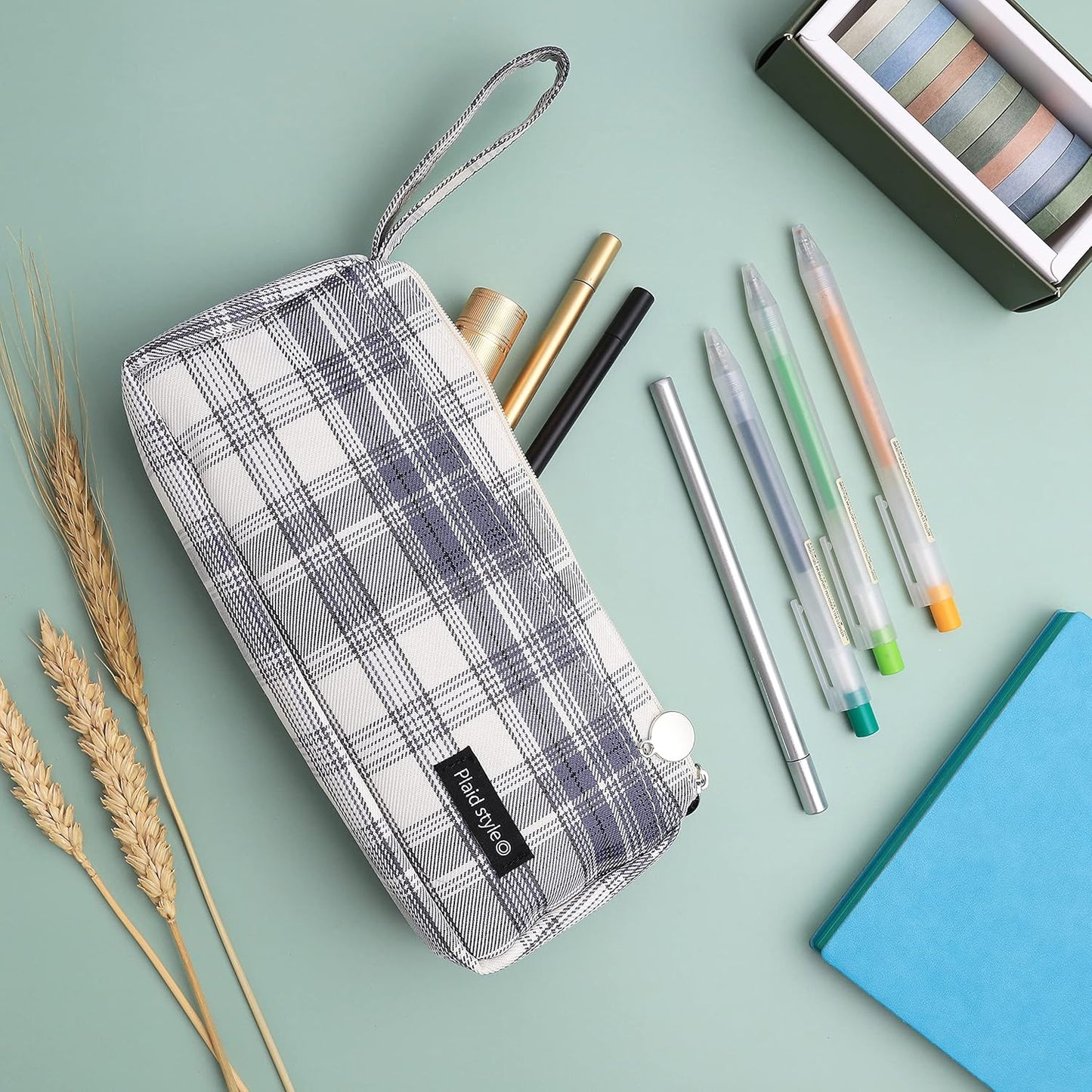 The Organizer Pouch