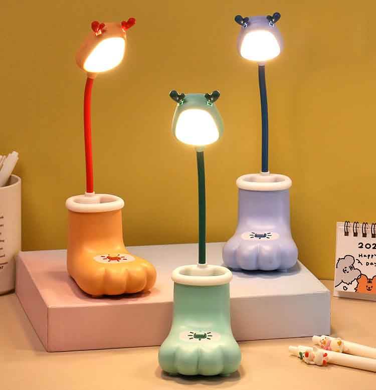 LED Cartoon Cat Claw Table Lamp