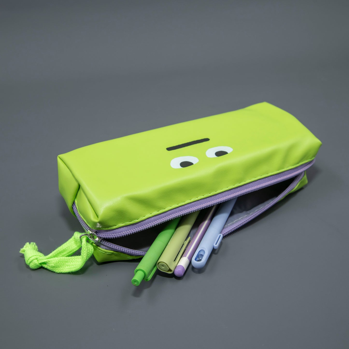 Face Off Pouches