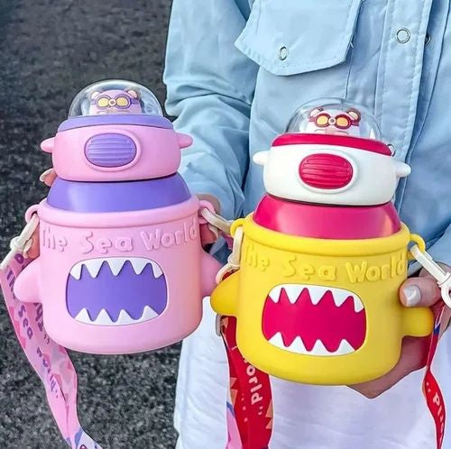 Vibrant Shark Water Bottle - 520ML