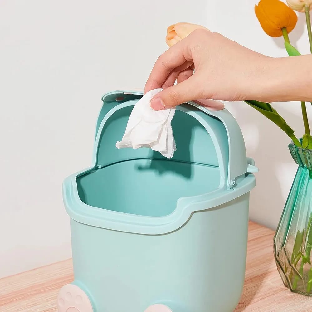Cartoon-Themed Desk Dustbin