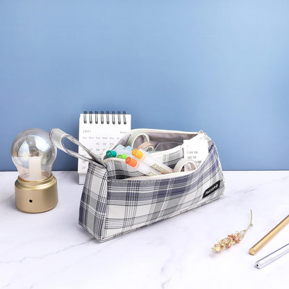 The Organizer Pouch