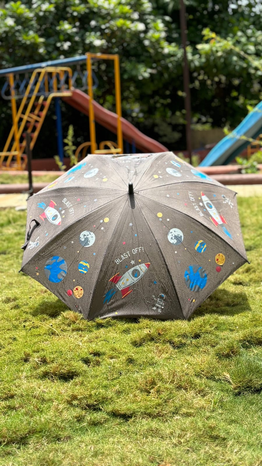 Magical Color Changing Umbrella with Whistles