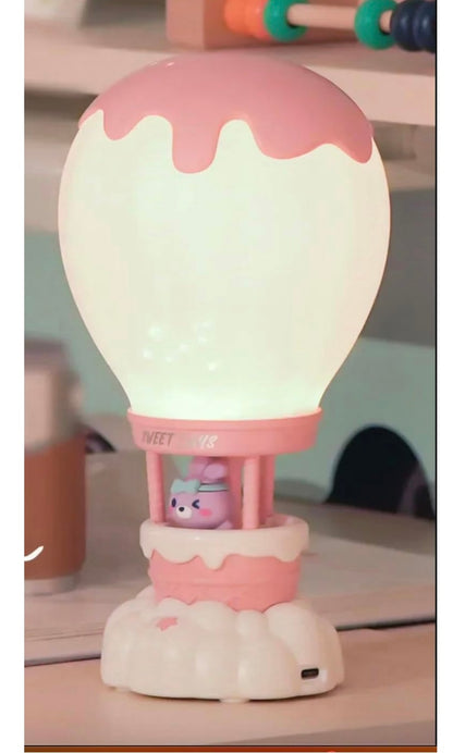 Hot Air Balloon Night Lamp with Cute Character